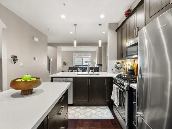 2689 Parkway Dr #26, Surrey, BC V4P 0C3