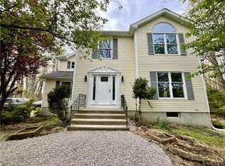 317 Eldorado Dr, Effort, PA 18330