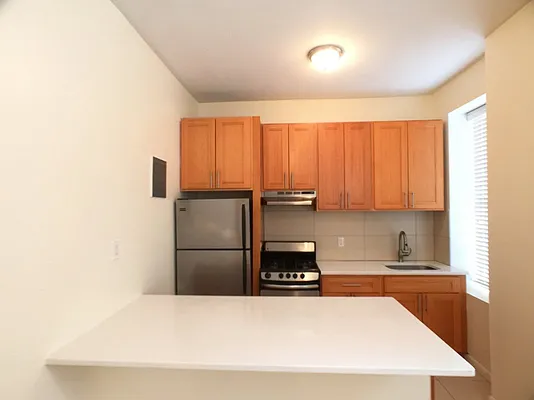 Rented by Bohemia Realty Group | media 12