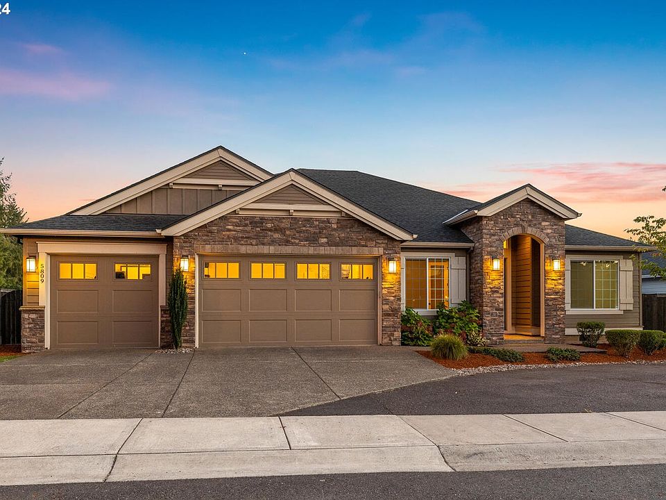 1st image of 5809 NE 121st Way