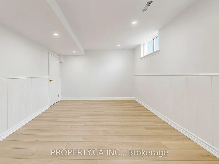 1469 Brentano Blvd — Photo 24