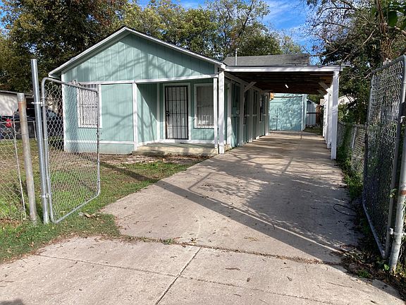 3rd image of 920 Allende Dr
