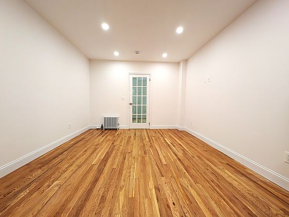 5th image of 333 E 70th St Front 1