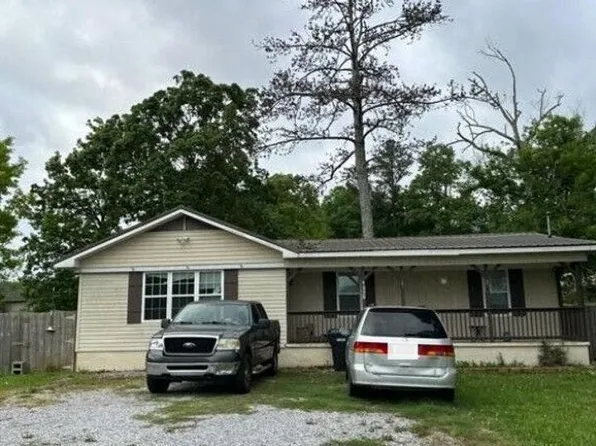 2997 Hall Dr, Southside, AL 35907