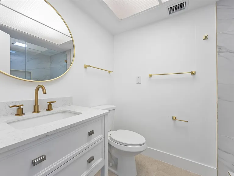 4157 Pinewood Lake Dr — Photo 19