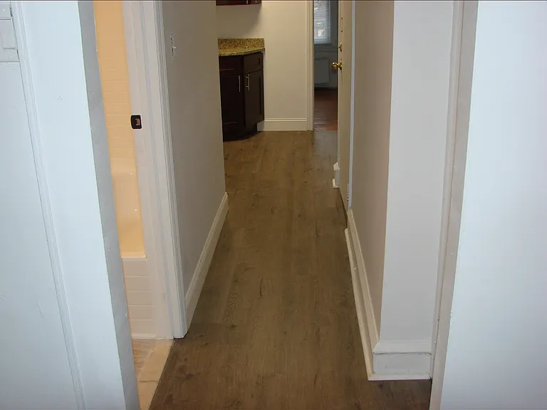 548 S 49th St #4 — Photo 13