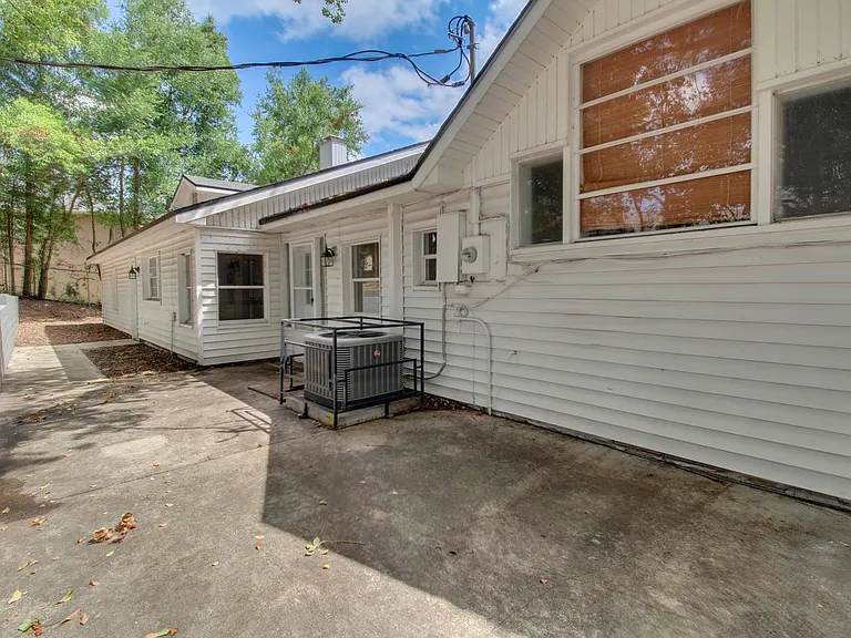 8875 Lake Florence Blvd — Photo 32