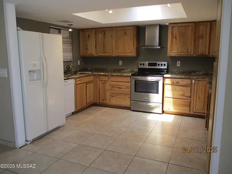 8712 E Terrace Pl — Photo 7