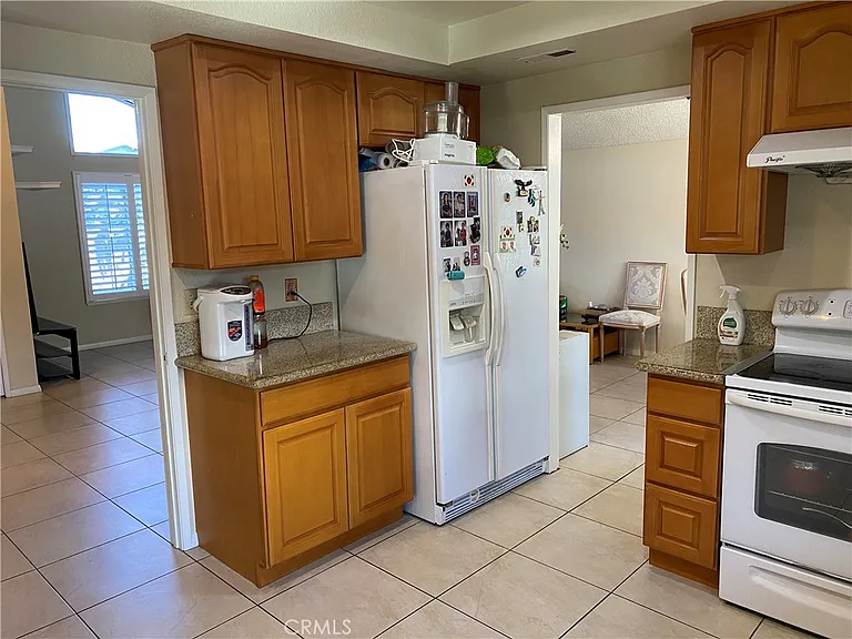 840 Bridle Dr — Photo 6