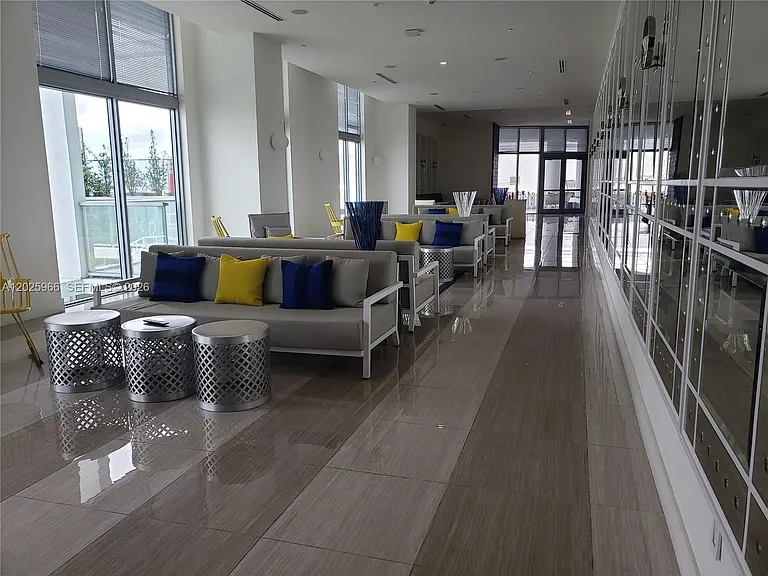 2000 Metropica Way #1607 — Photo 18