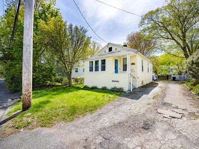 69 Sunnyridge Avenue, Fairfield, CT, 06824