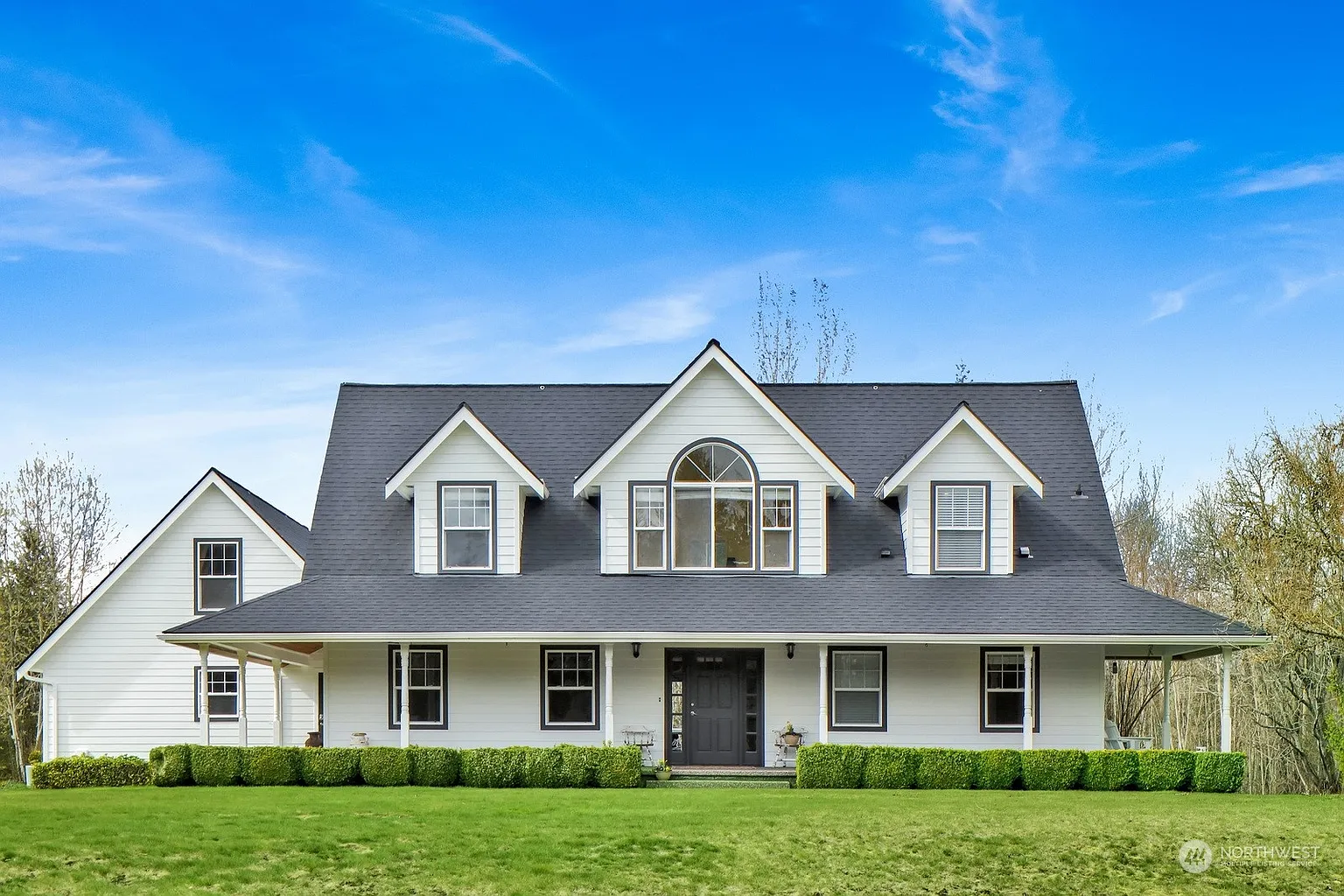 5747 Silver Star Road photo 1