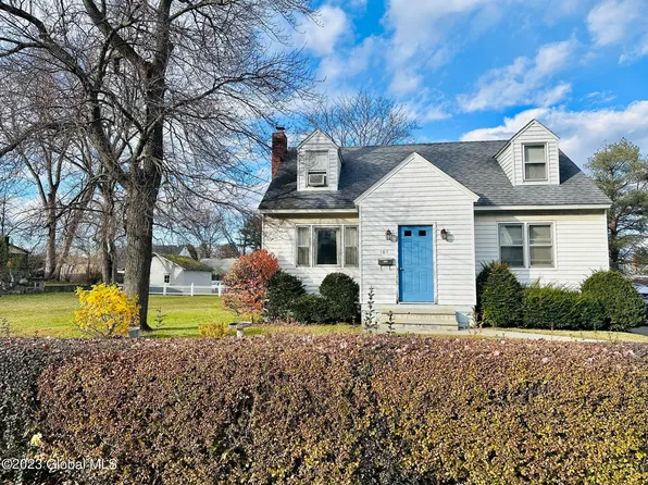 105 Washington Avenue W, Rensselaer, NY 12144