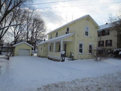 114 Stuart Ave, Newark, NY, 14513