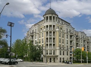 3085 Bloor St W #504, Toronto, ON M8X1C9