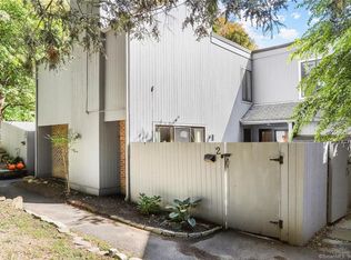 2 Nettle Ln #2, Ridgefield, CT 06877