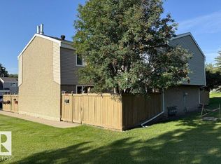 14835 B Riverbend Rd NW, Edmonton, AB T6H5A9