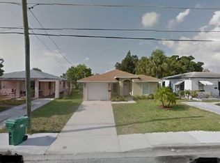 1415 W 28th St, Riviera Beach, FL 33404