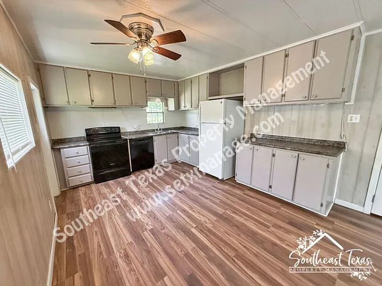 1455 Mohawk St #7 — Photo 4