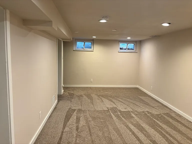 5760 Dudley St — Photo 12
