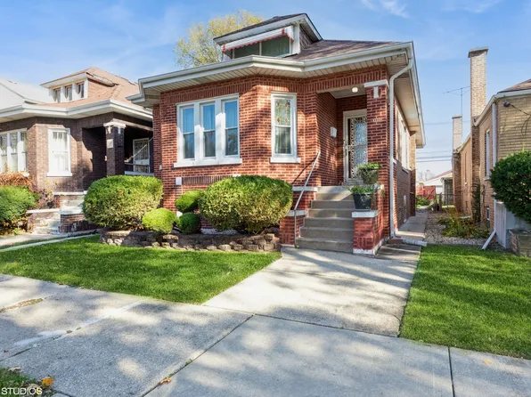 8333 S Seeley Ave, Chicago, IL 60620