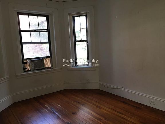 5th image of 48 Babcock St #12058441