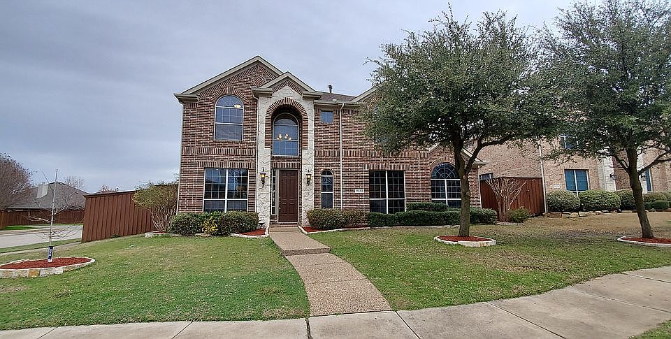 1st image of 11802 Stephenville Dr