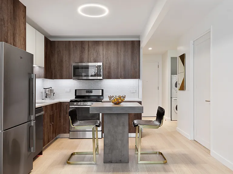 29 Cliff St #13C — Photo 6
