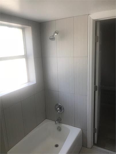 2nd image of 1820 NW 4th Ave #6A