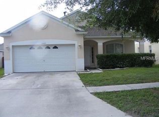 15919 Stags Leap Dr, Lutz, FL 33559