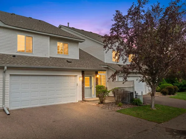 3536 Genevieve Ave N, Oakdale, MN 55128