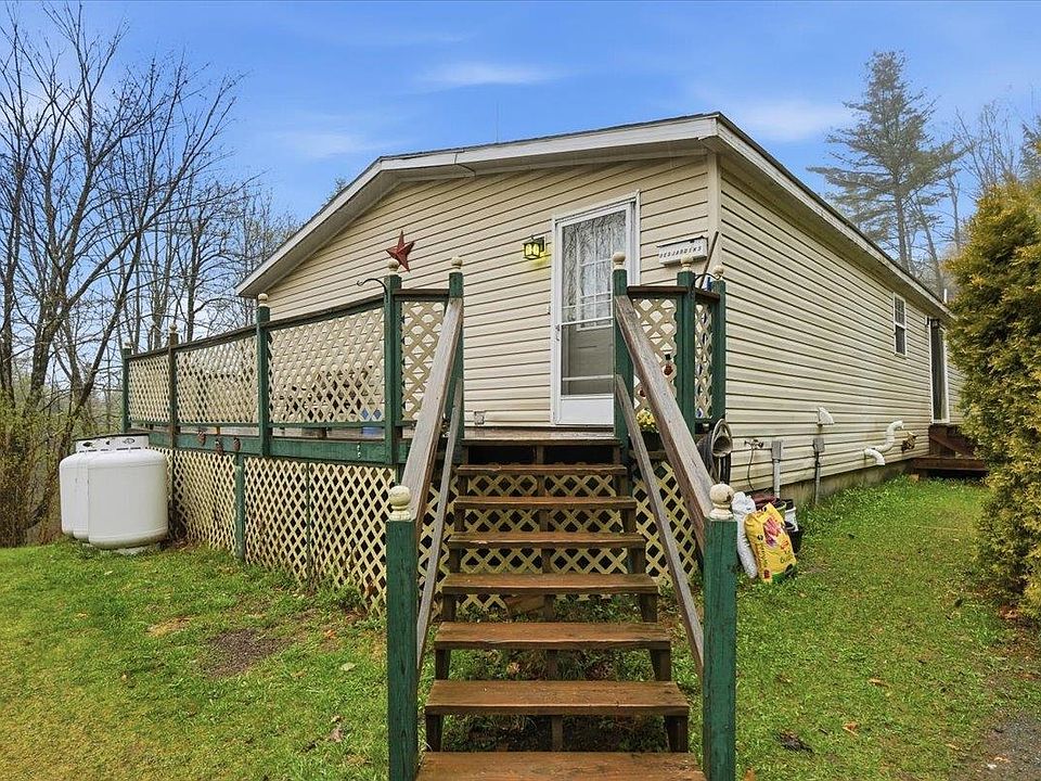 1st image of 3348 Severance Hill Road