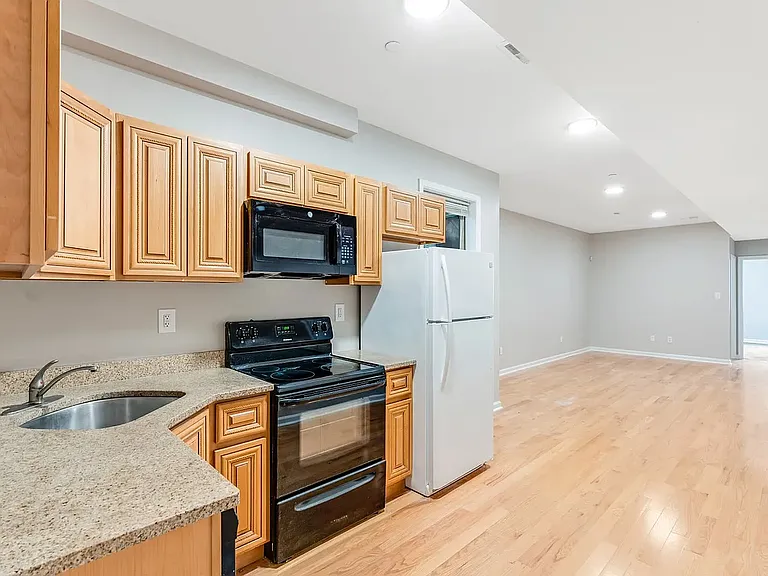 1816 Cecil B Moore Ave #A — Photo 3