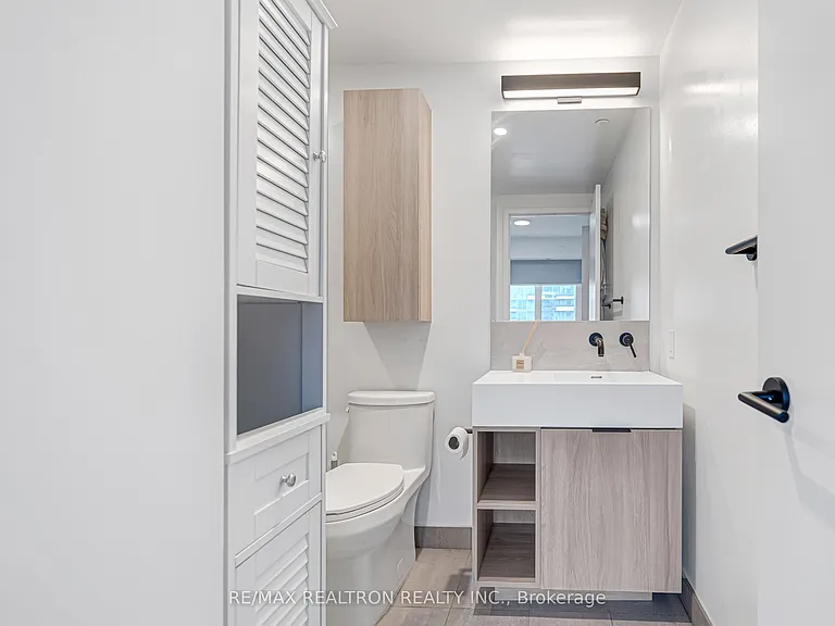 108 Peter St #4302 — Photo 24
