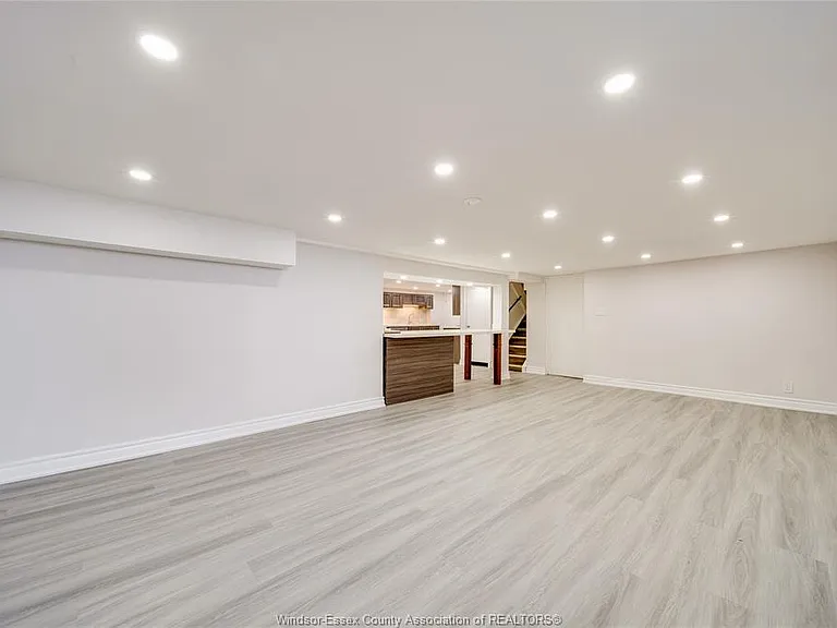 1715 Alexis Rd #LOWER — Photo 10