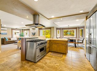 1201 NW Bayshore Dr, Waldport, OR