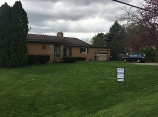 1406 E Oliver St, Owosso, MI 48867