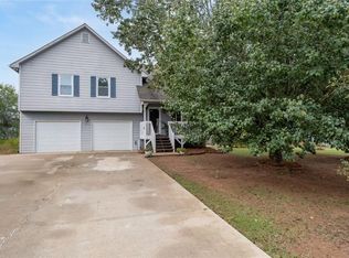 180 Woodbridge Dr, Dallas, GA 30157