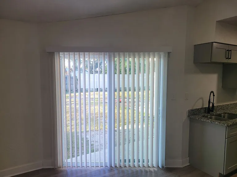 1236 Dovehill Dr — Photo 25