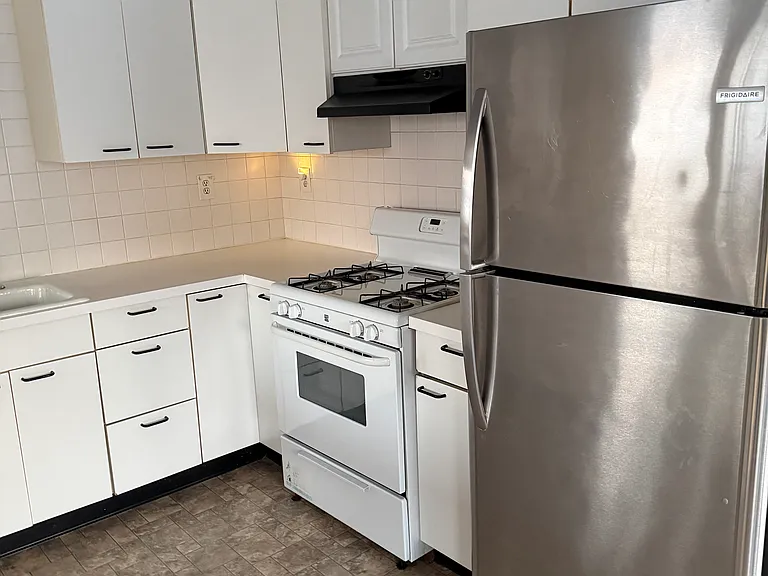 1 Mount Vernon Ave #2 — Photo 2