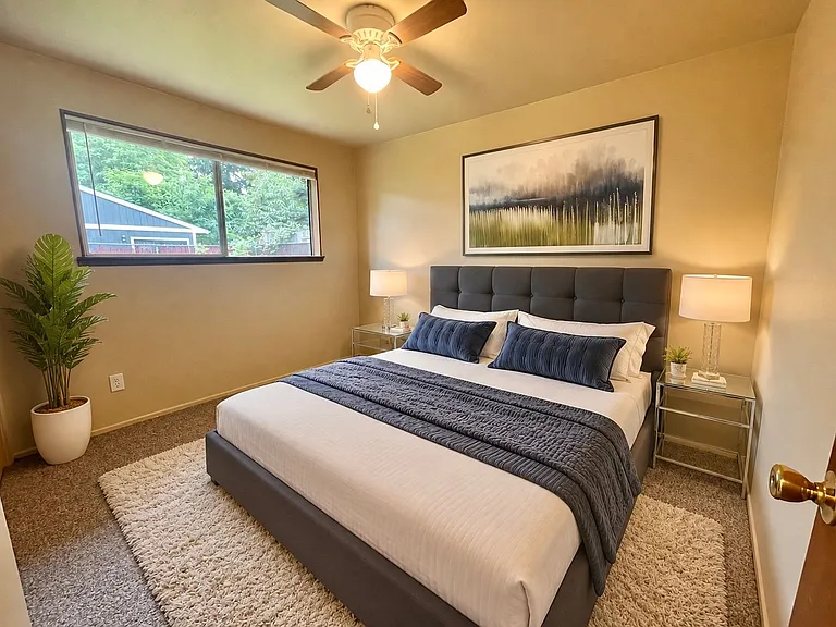 327 S St SE #3 — Photo 7