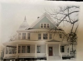 114 Main St N, Eagle River, WI 54521