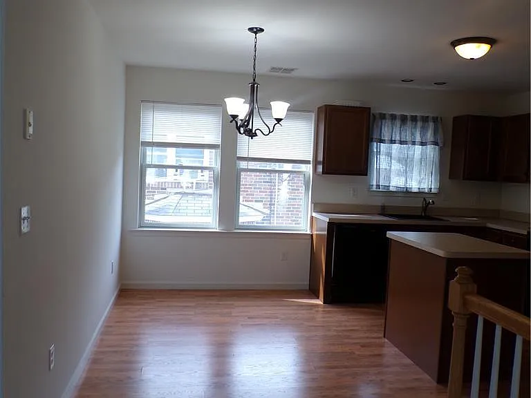 230 S Main St — Photo 6