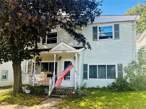 132 Lyon St, Oswego, NY 13126