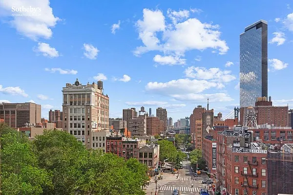 Sold by Sotheby's International Realty | media 12