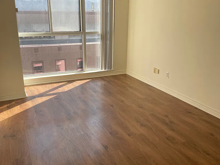 736 Bay St #1809 — Photo 9