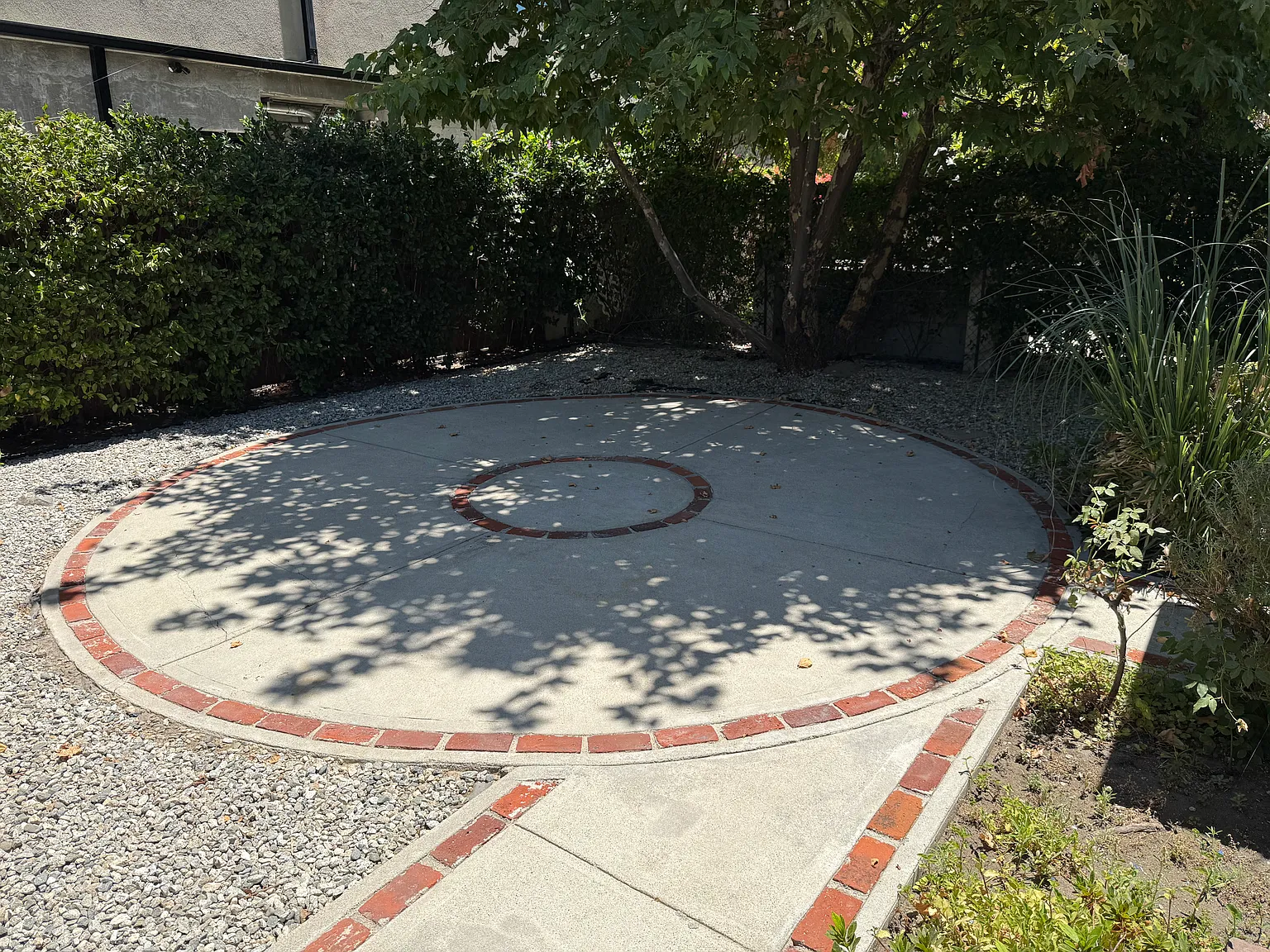 2 bed, 1100 sqft, $3,995 — Photo 3