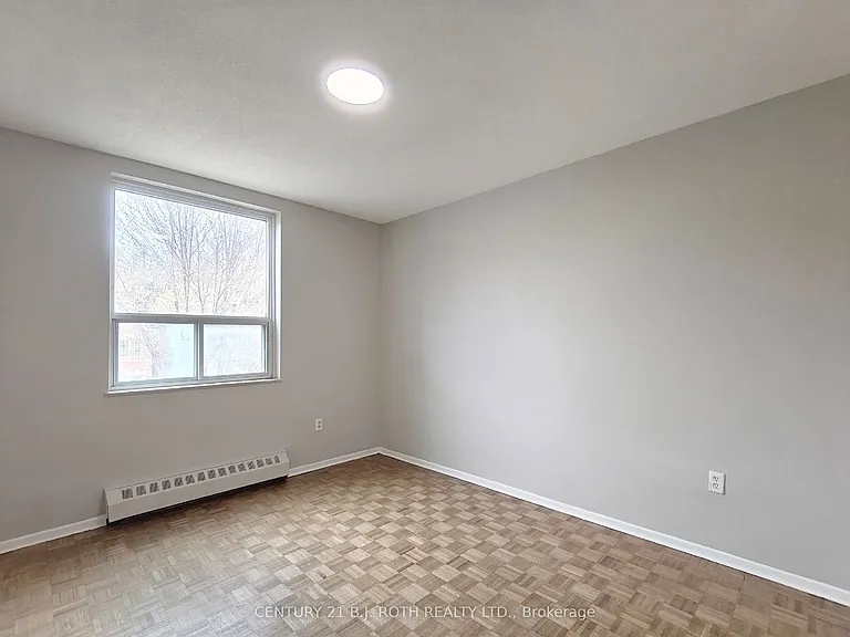 98 Holgate St #306 — Photo 7