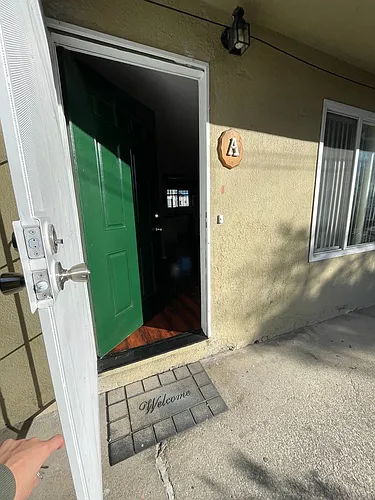 816 37th St Photo 1