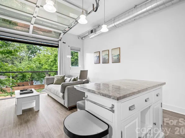 1611 Central Ave Unit 300, Charlotte, NC 28205